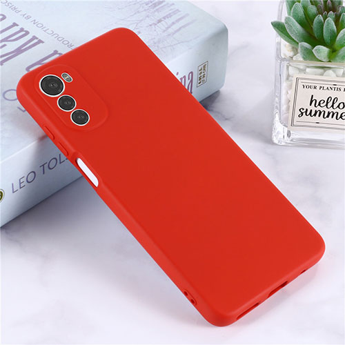 Ultra-thin Silicone Gel Soft Case 360 Degrees Cover for Motorola Moto E32 Red