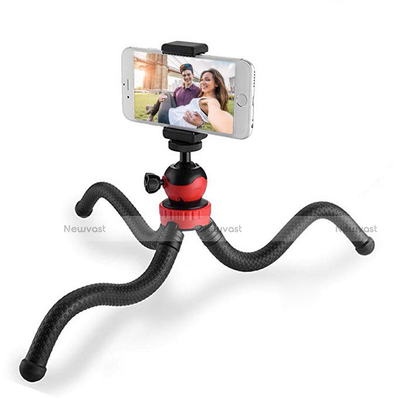 Extendable Folding Handheld Selfie Stick Tripod Bluetooth Remote Shutter Universal T01 Black