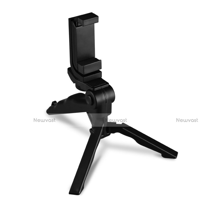 Extendable Folding Handheld Selfie Stick Tripod Bluetooth Remote Shutter Universal T06 Black