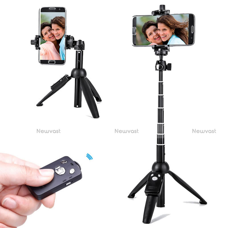 Extendable Folding Handheld Selfie Stick Tripod Bluetooth Remote Shutter Universal T24 Black