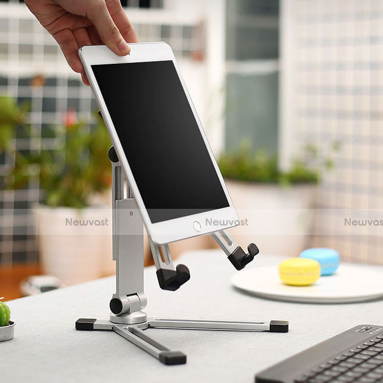 Flexible Tablet Stand Mount Holder Universal K19 for Samsung Galaxy Tab S 8.4 SM-T705 LTE 4G Silver