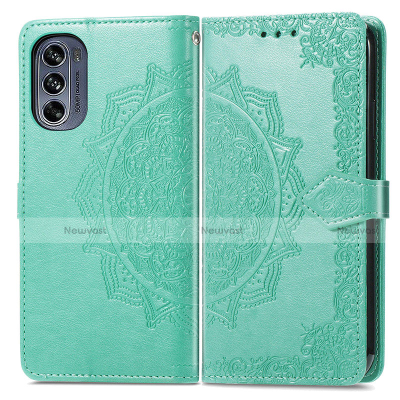 Leather Case Stands Fashionable Pattern Flip Cover Holder for Motorola Moto G62 5G Green