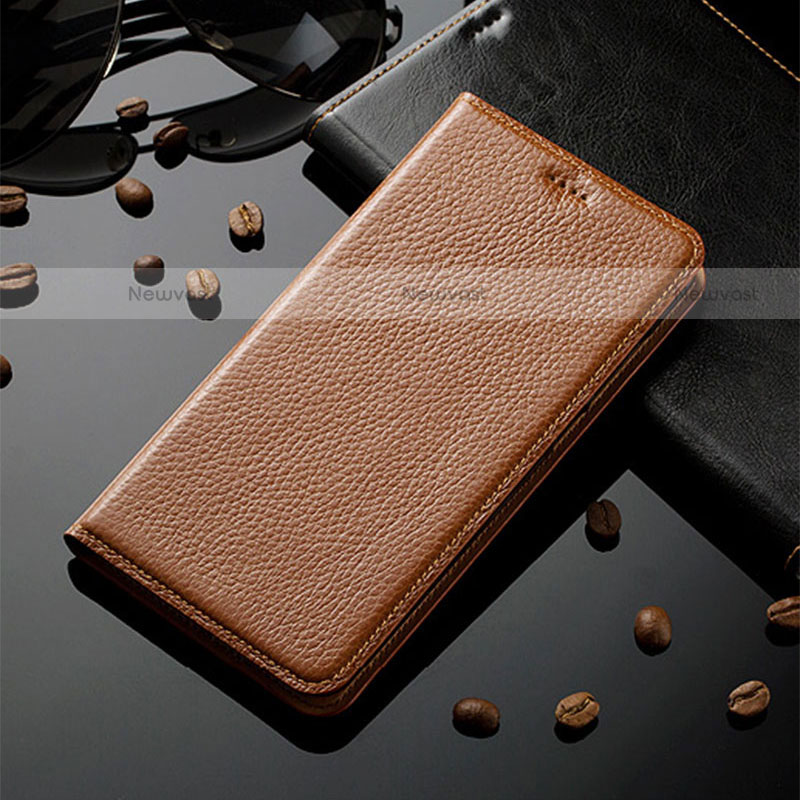 Leather Case Stands Flip Cover Holder H02P for Motorola Moto Edge 20 Pro 5G Light Brown