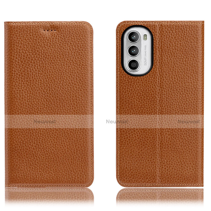 Leather Case Stands Flip Cover Holder H02P for Motorola Moto G71s 5G Light Brown