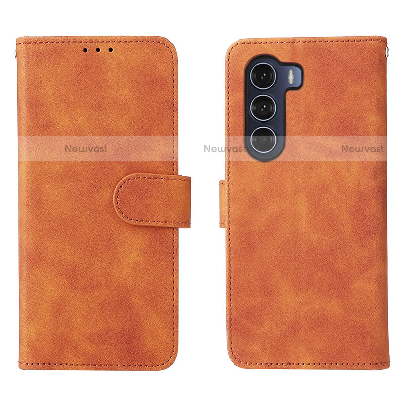 Leather Case Stands Flip Cover Holder L01Z for Motorola Moto G200 5G Brown