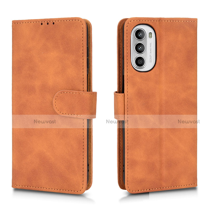 Leather Case Stands Flip Cover Holder L01Z for Motorola MOTO G52 Brown
