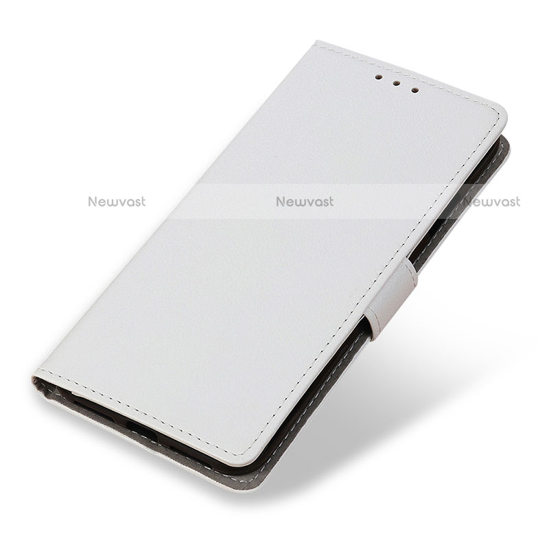 Leather Case Stands Flip Cover Holder M04L for Motorola Moto Edge X30 5G White