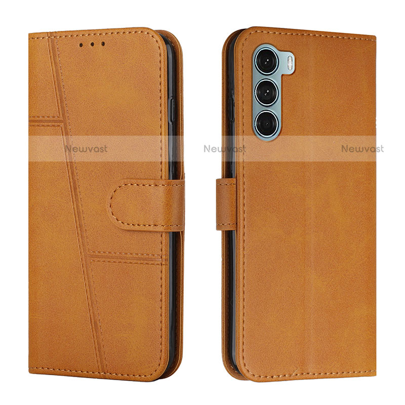 Leather Case Stands Flip Cover Holder Y01X for Motorola Moto G200 5G Light Brown