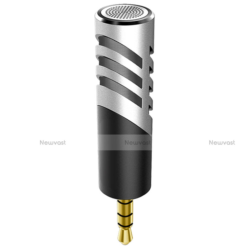 Luxury 3.5mm Mini Handheld Microphone Singing Recording M09 Silver