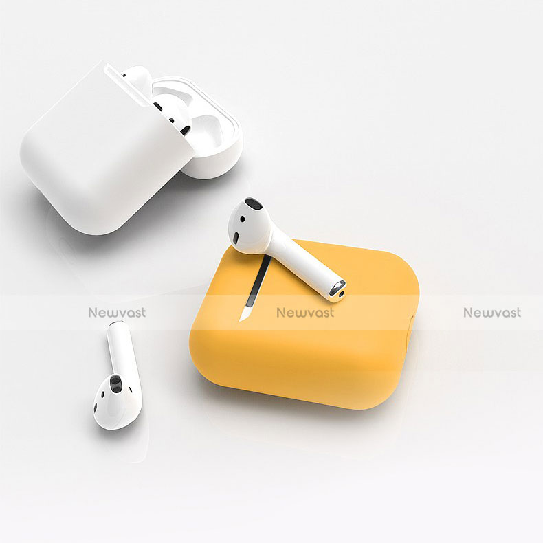 Protective Silicone Case Skin for Apple Airpods Charging Box with Keychain C01