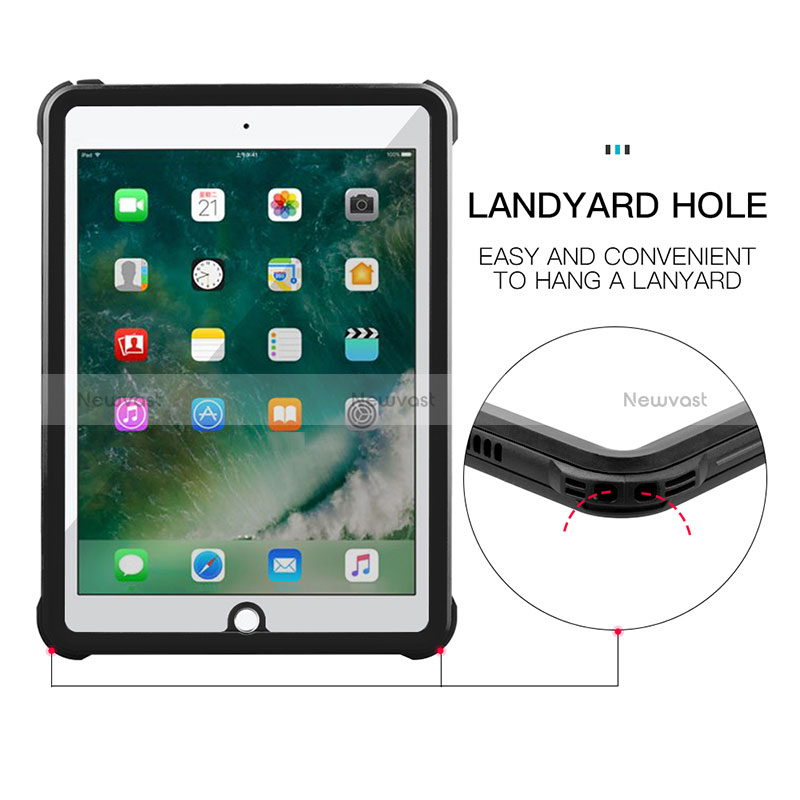 Silicone and Plastic Waterproof Cover Case 360 Degrees Underwater Shell for Apple New iPad 9.7 (2017) Black