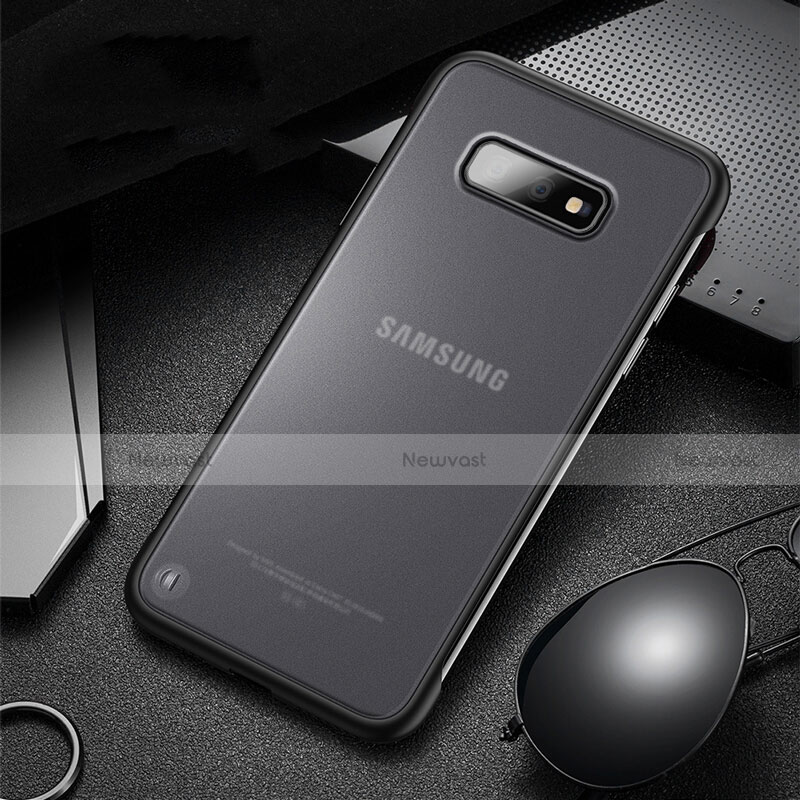 Silicone Matte Finish and Plastic Back Cover Case R01 for Samsung Galaxy S10e Black