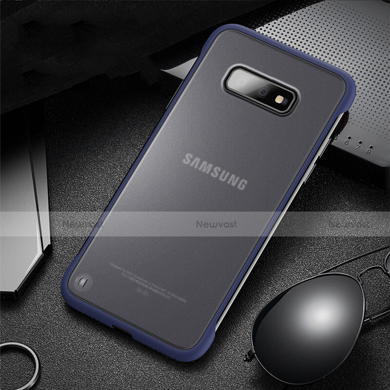 Silicone Matte Finish and Plastic Back Cover Case R01 for Samsung Galaxy S10e Blue