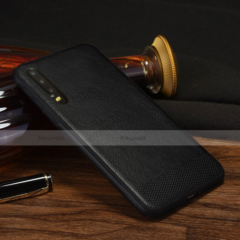 Soft Luxury Leather Snap On Case Cover S04 for Huawei P30 Black