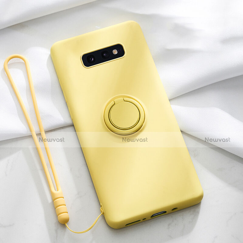 Ultra-thin Silicone Gel Soft Case Cover with Magnetic Finger Ring Stand T02 for Samsung Galaxy S10e
