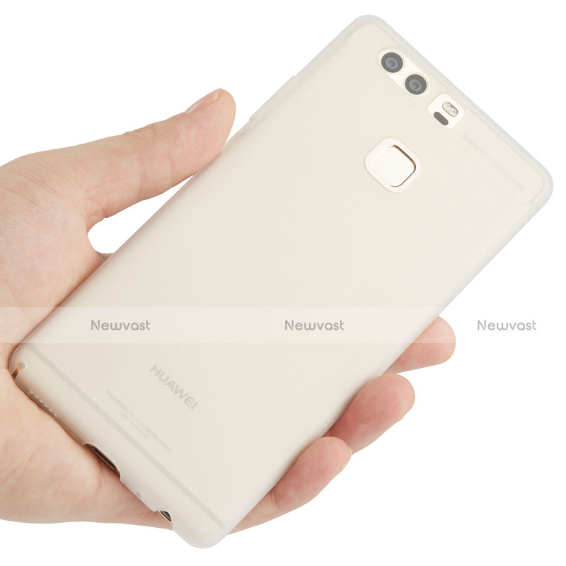 Ultra-thin Transparent Matte Finish Case for Huawei P9 White