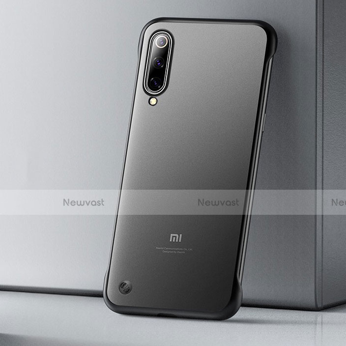 Ultra-thin Transparent Matte Finish Case U01 for Xiaomi Mi 9 Pro