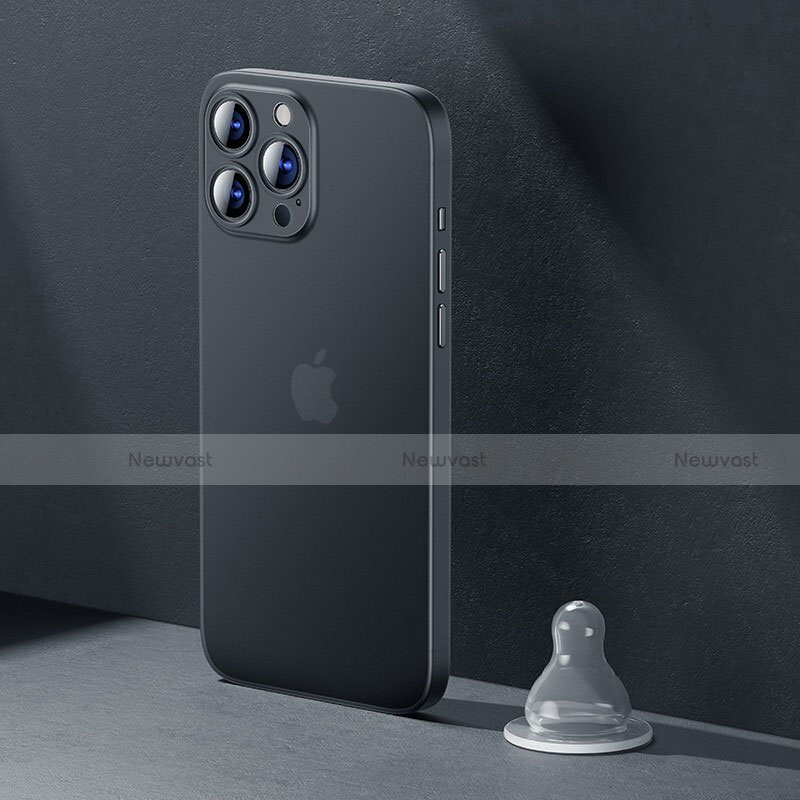 Ultra-thin Transparent Matte Finish Case U06 for Apple iPhone 14 Pro Max
