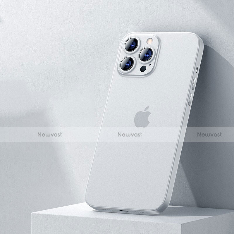 Ultra-thin Transparent Matte Finish Case U06 for Apple iPhone 15 Pro
